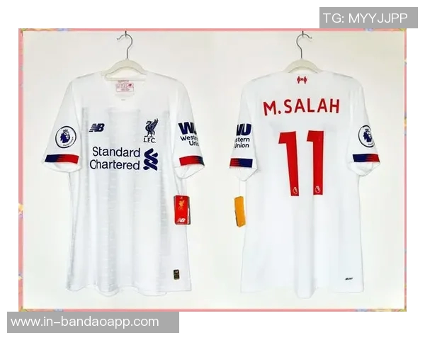 英超球衣价格飙升引发球迷购买仿冒品潮流现象分析