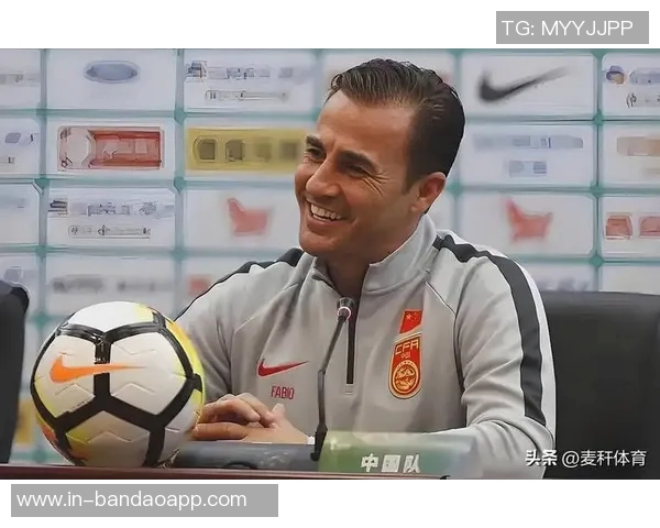 国足主帅职位吸引中外教练热情应聘60人报名10人进入面试环节